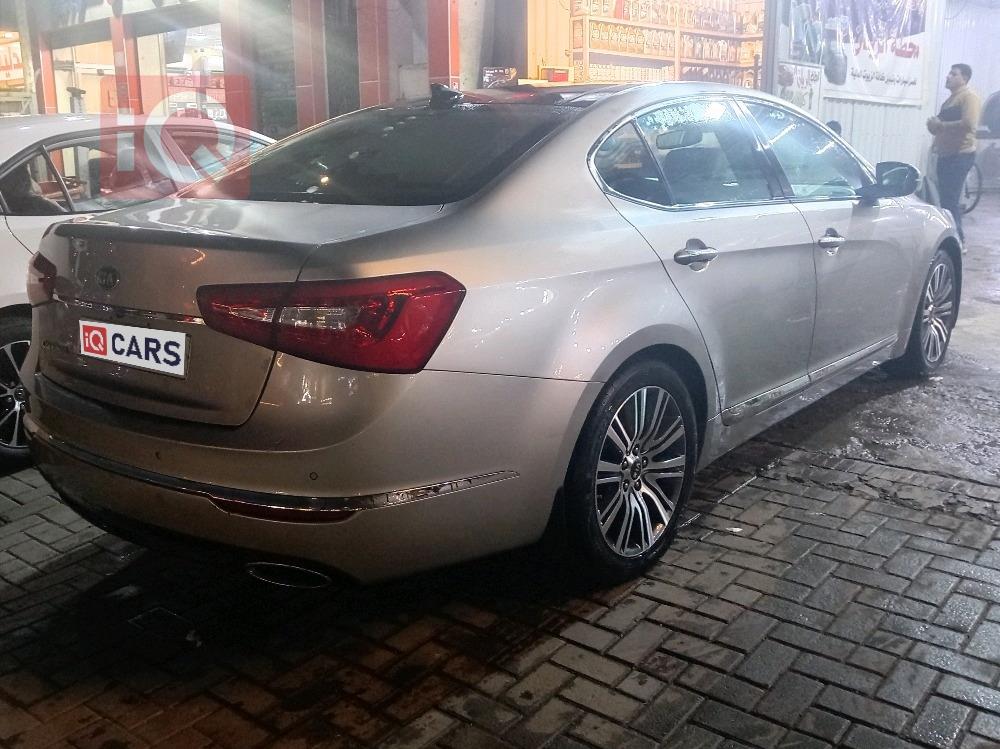 كيا كادينزا